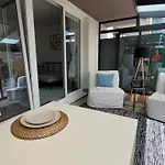 Apartment Letnany, Zimni Zahrada, Parkovani V Garazi Zdarma Prag