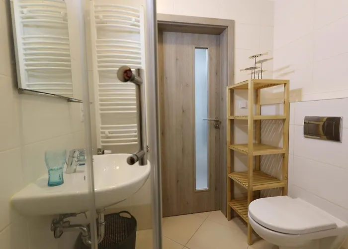 Apartment Letnany, Zimni Zahrada, Parkovani V Garazi Zdarma